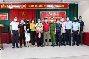 Phường Hồng Hà: Ra mắt mô hình “ Đảng viên 213 tham gia đảm bảo an ninh trật tự tại khu phố 7”