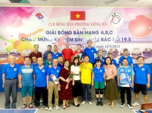 Câu lạc bộ bóng bàn phường Hồng Hà tổ chức giải thi đấu bóng bàn hạng A,B,C 