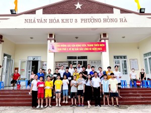 Giải cầu lông thanh thiếu niên khu phố 3 phường Hồng Hà hè 2023.
